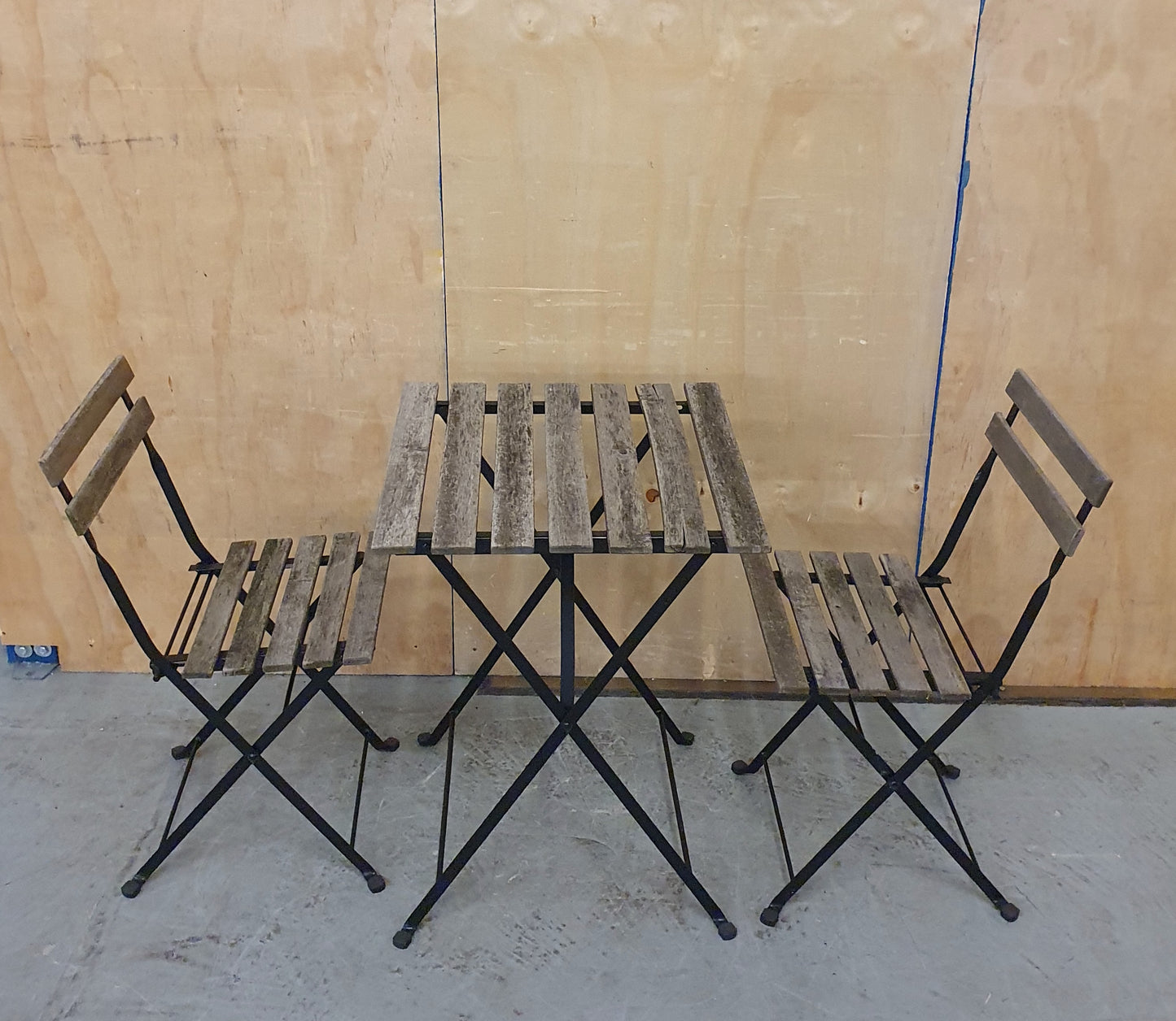 2 Foldable Wood Slatted Garden Chairs and Matching Table - 290126-01