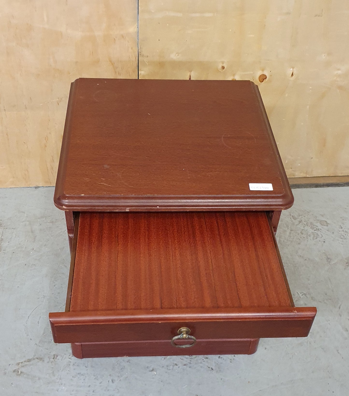 Small Mahogany Chest of Drawers - EL102844