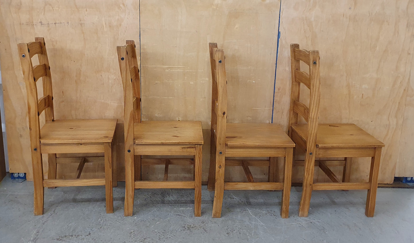 4 Matching Wood Dining Chairs - EL104513 / EL104514 / EL104515 / EL104516