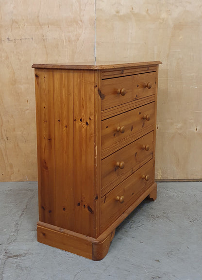 5 Drawer Pine Chest of Drawers - 104798