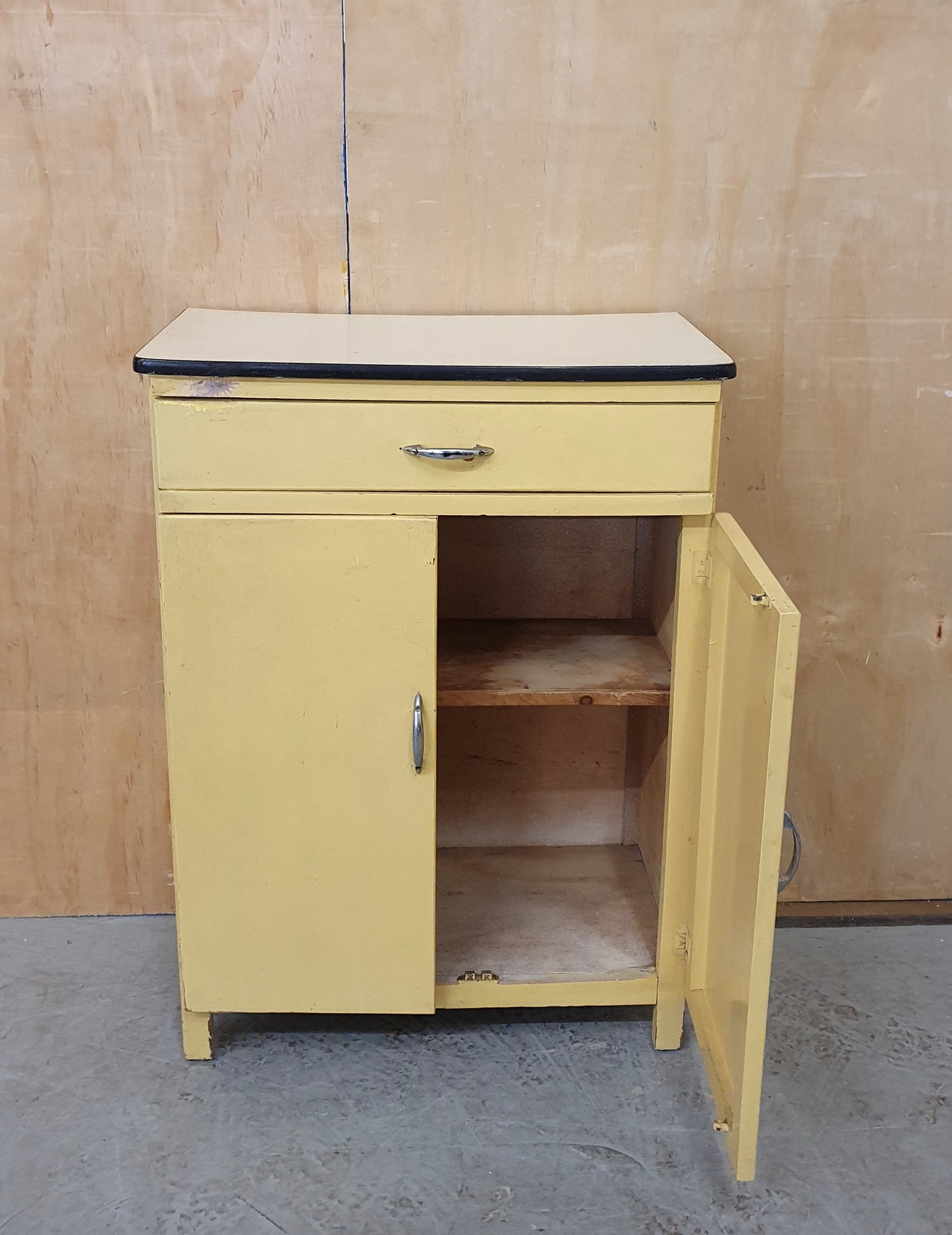 Vintage Small 2 Door 1 Drawer Free Standing Wood Kitchen Cabinet - 104033