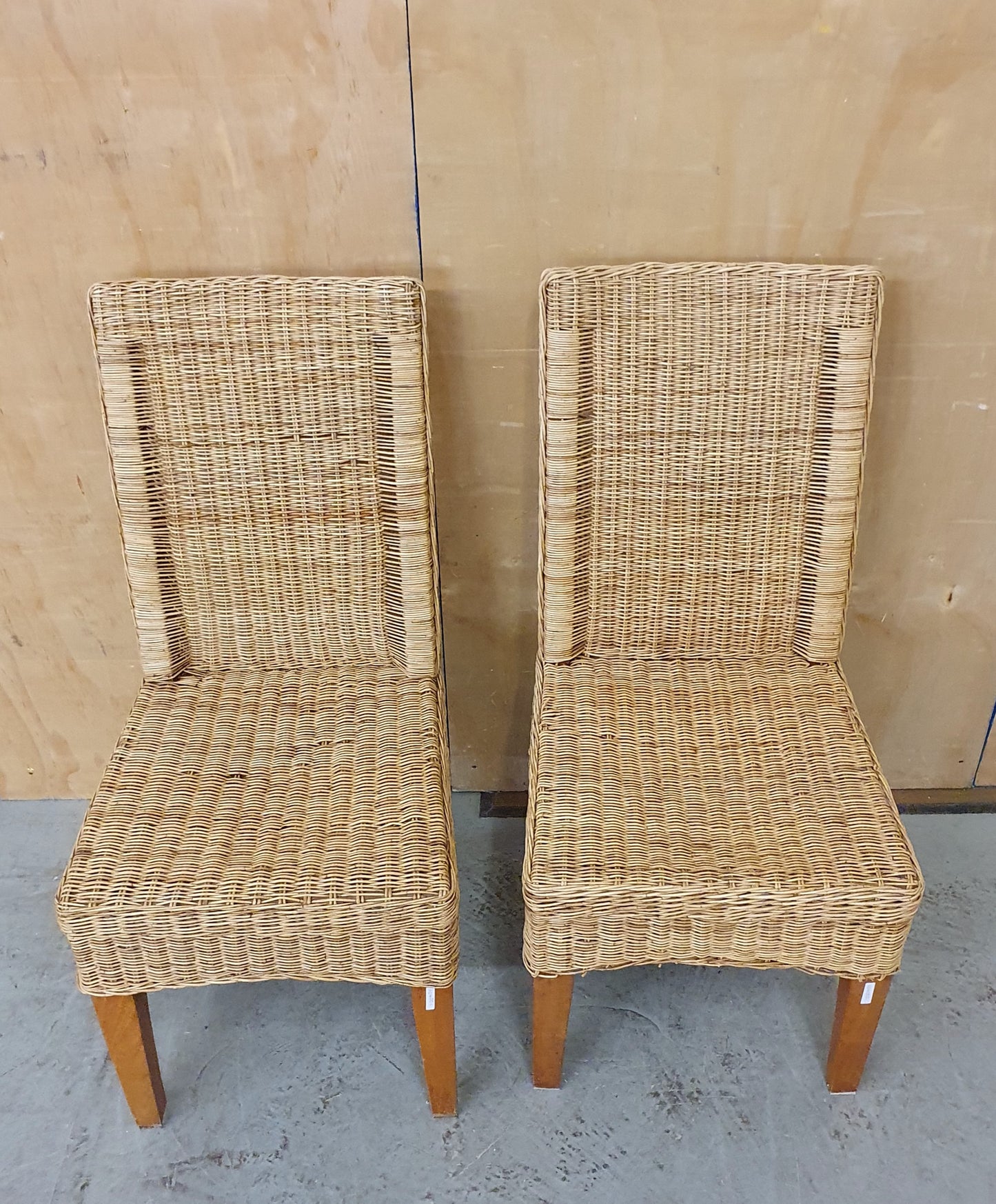 2 Matching Straw High Back Dining Chairs with Wooden Feet - EL104000 / EL104001