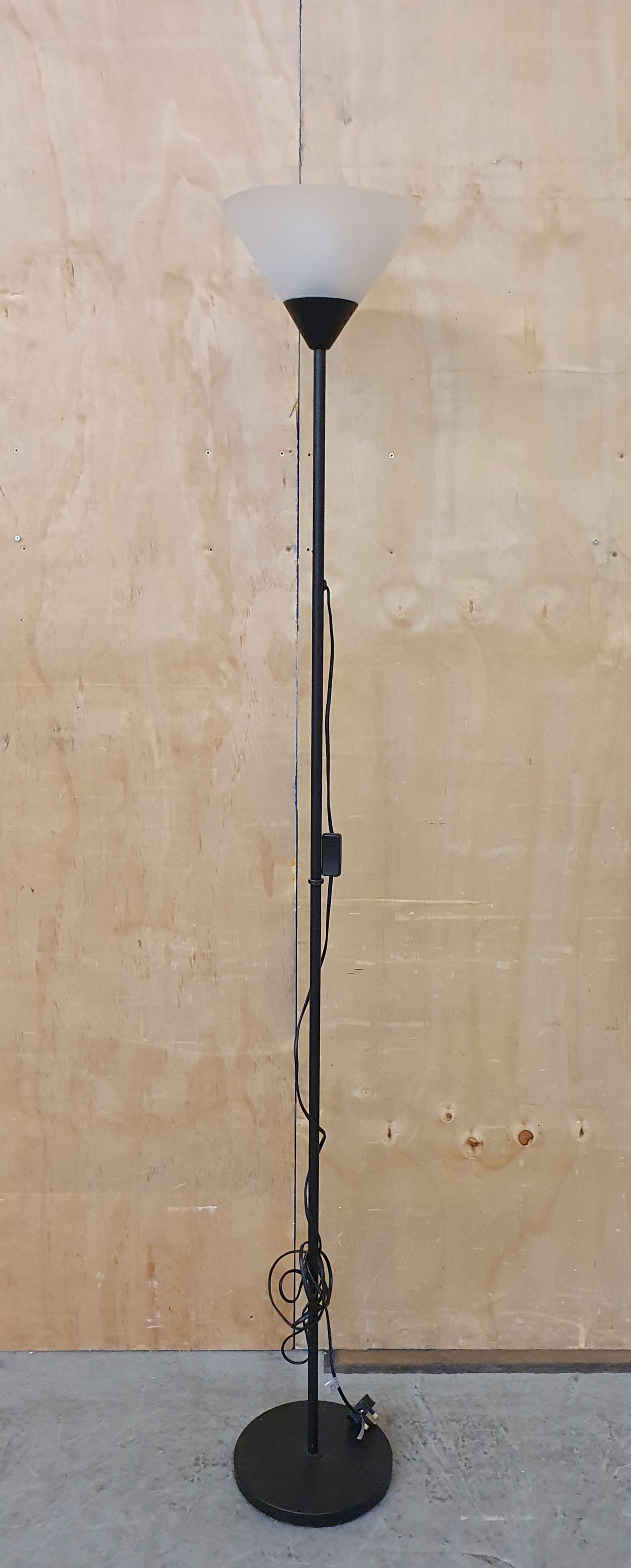 Cone Shape Standing Lamp - 190725-01