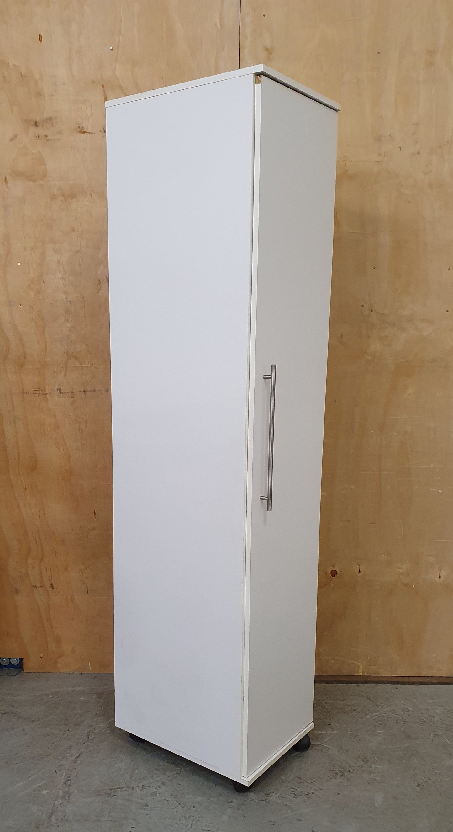 White Wood Single Door Wardrobe with 3 Internal Shelves - 104622