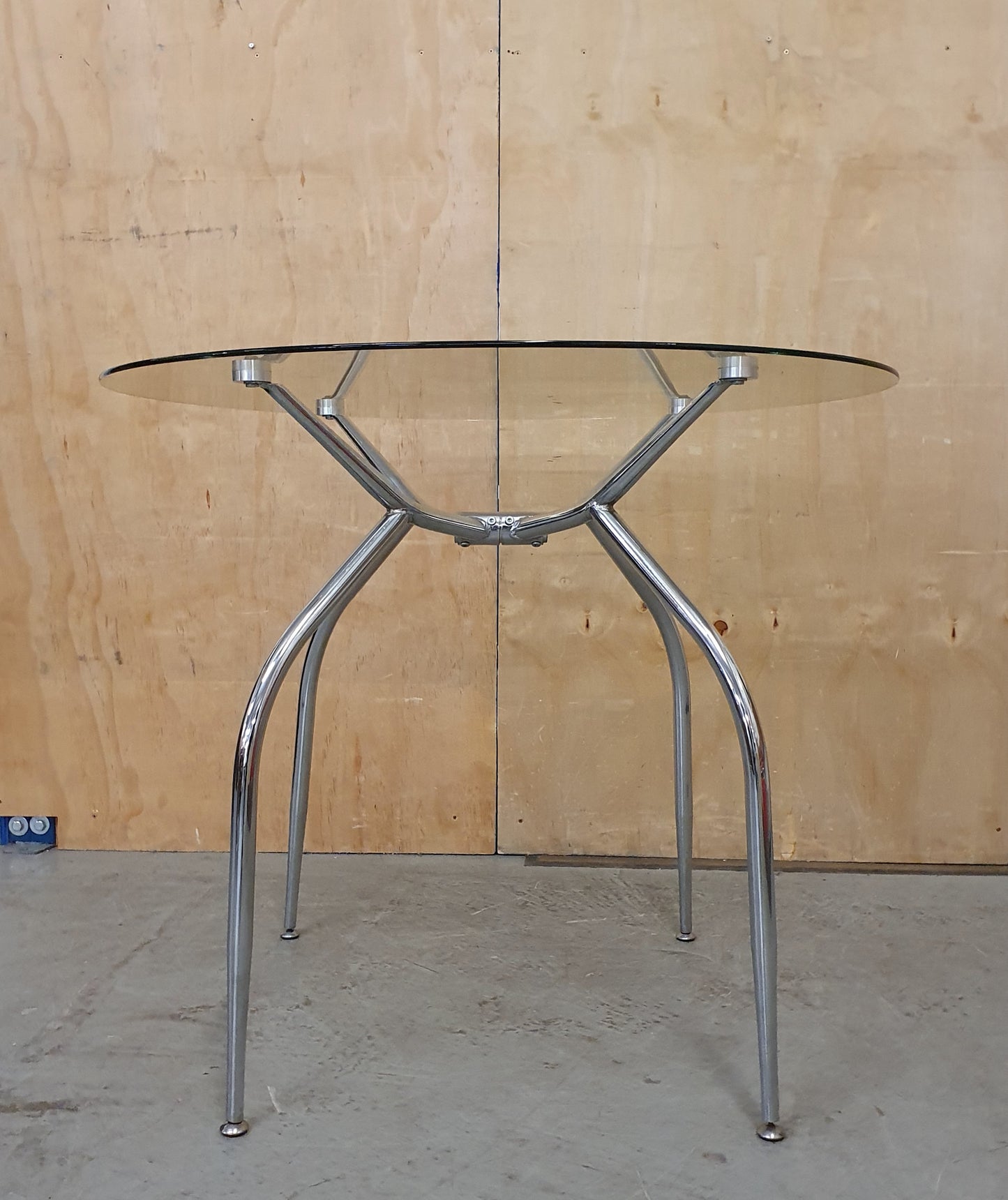 Round Glass Dining Table with Chrome Frame - 104879