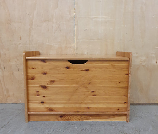 Pine Storage Box - EL104929