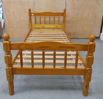 Pine Single Bedframe - 103016