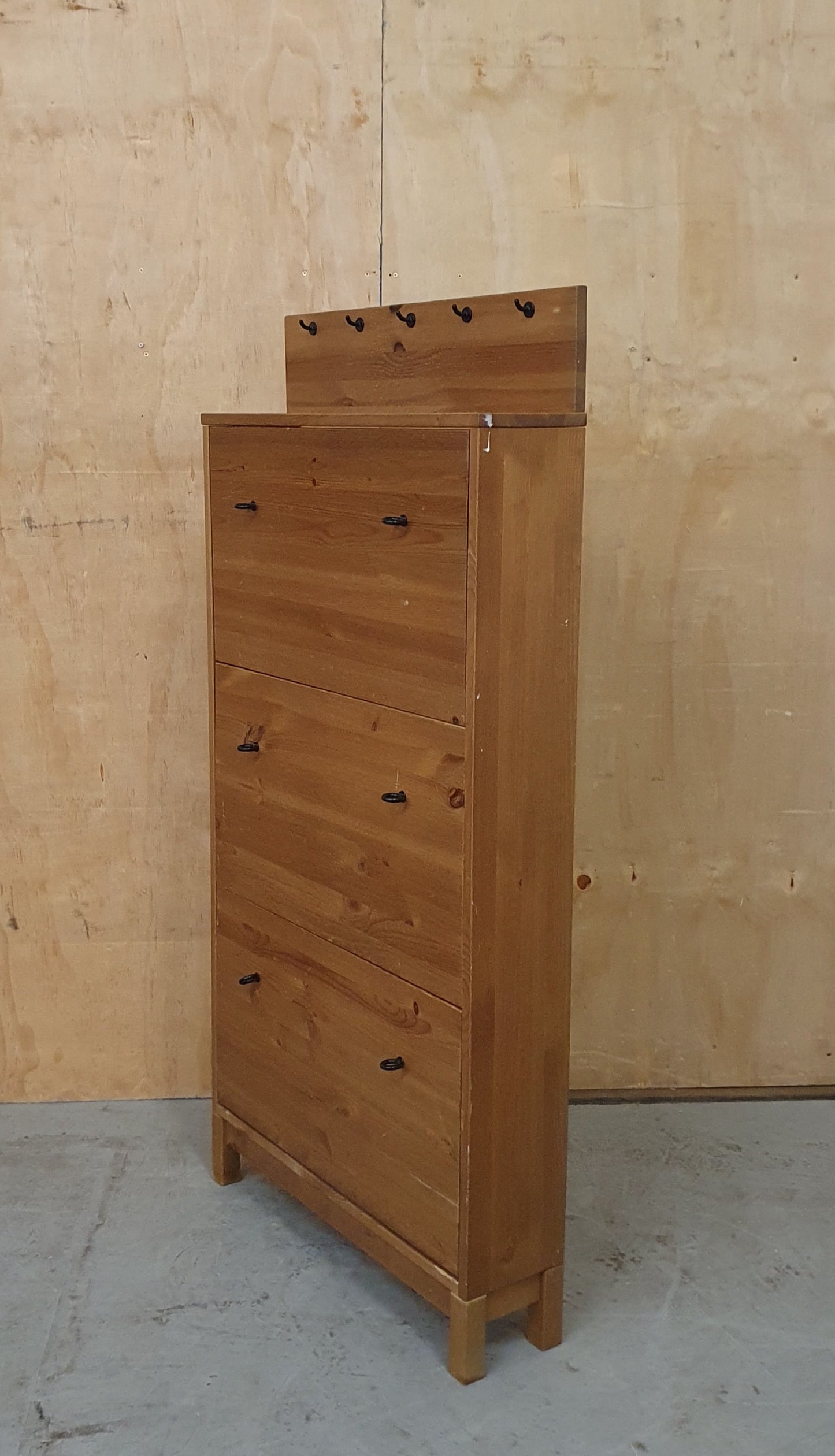 3 Drawer Tall Wooden Shoe Storage Unit with Top Hooks for Hanging Keys - EL102930