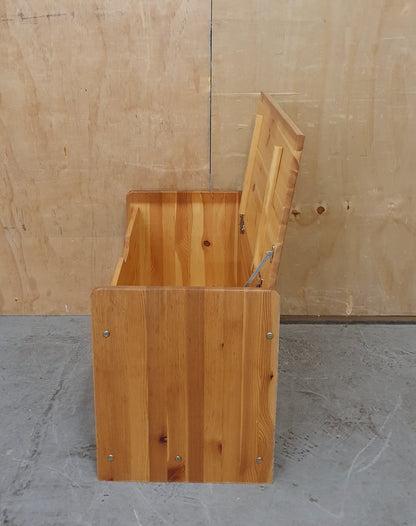 Pine Storage Box - EL104929