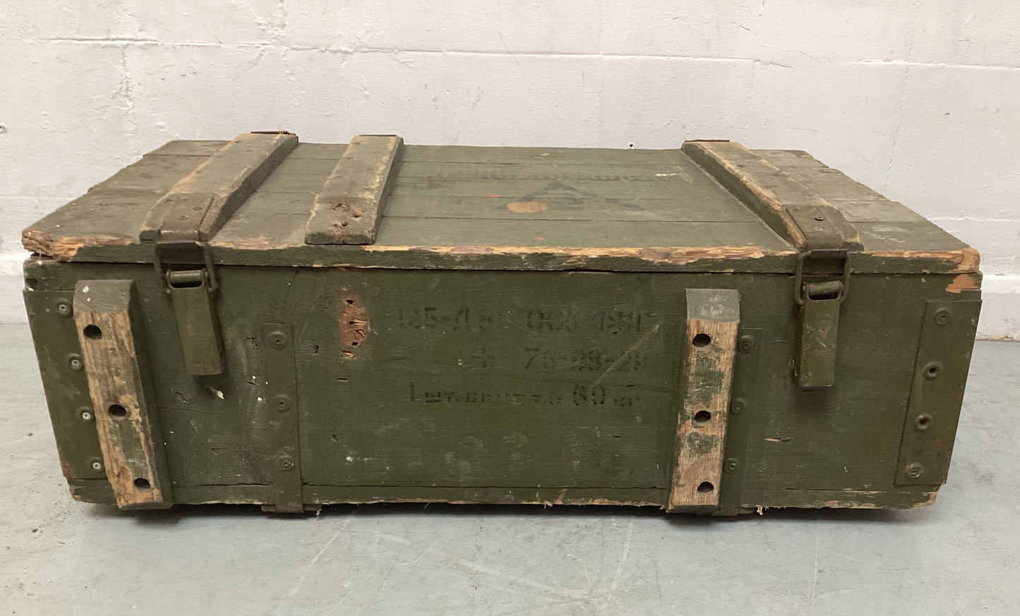 Vintage Green Army Trunk - 290323-04