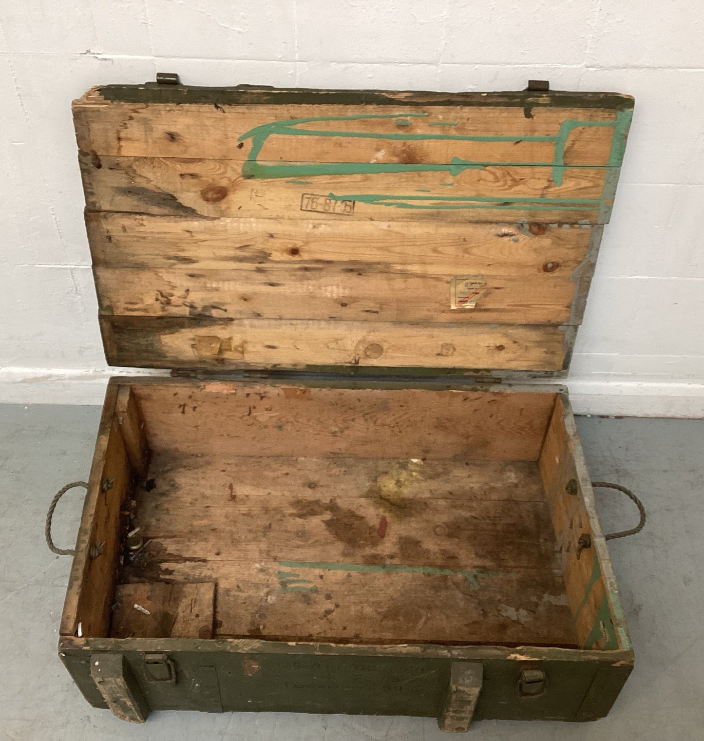 Vintage Green Army Trunk - 290323-04